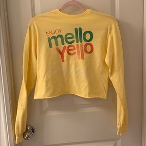 Tillys cropped mello yello t-shirt